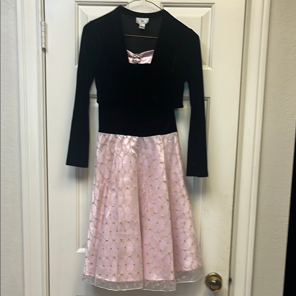 IZ Byer California Girls black Velvet Faux Jacket and Pink Sequinned Skirt sz 12